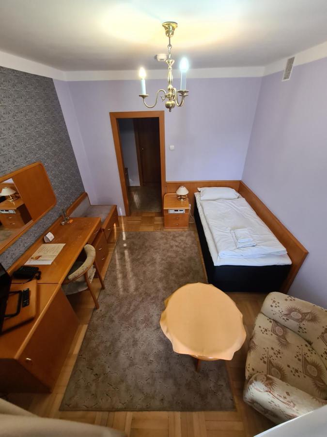Hotel Rytwiany Palac 外观 照片